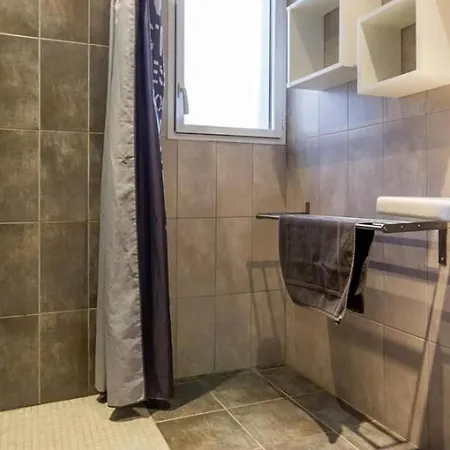 Confort Avec Et Jardin Clos Pres De Nantes - Fr-1-306-849